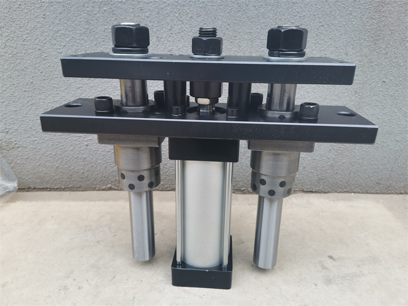 汽車模具標準件?須具備非常良好的耐磨性 