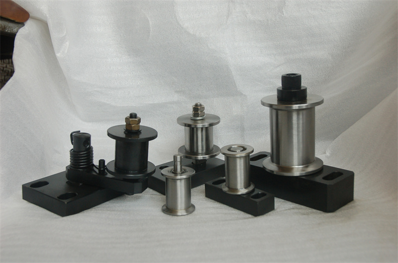 導柱、導套的結構型式有兩種 